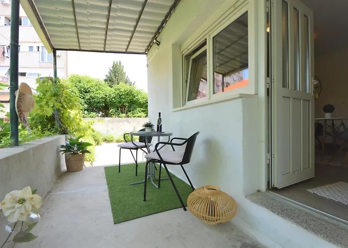 Vinea-parking Included Apartman *